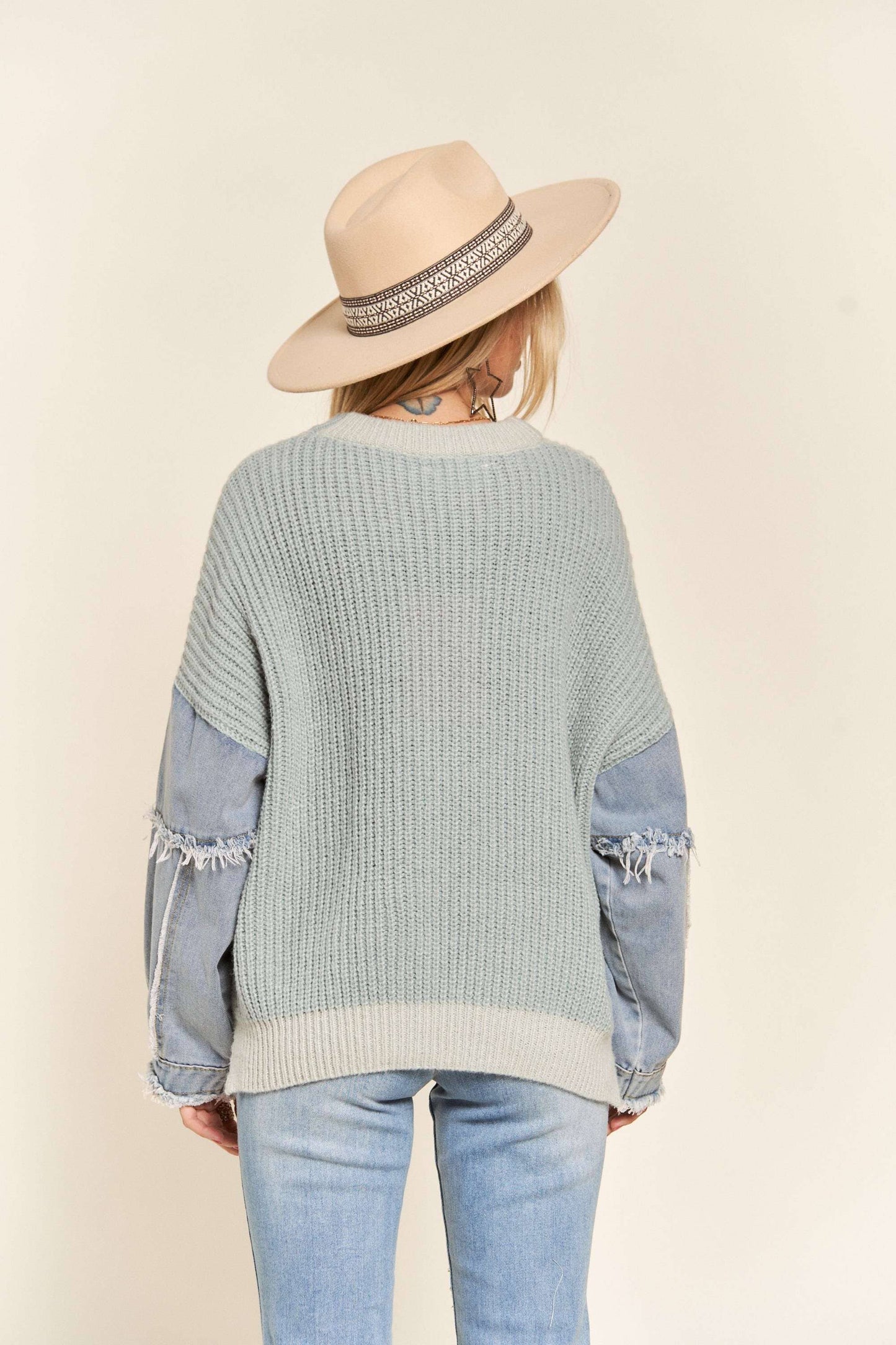 Madelyn - FRAYED DENIM SLEEVE SWEATER TOP: BLUE