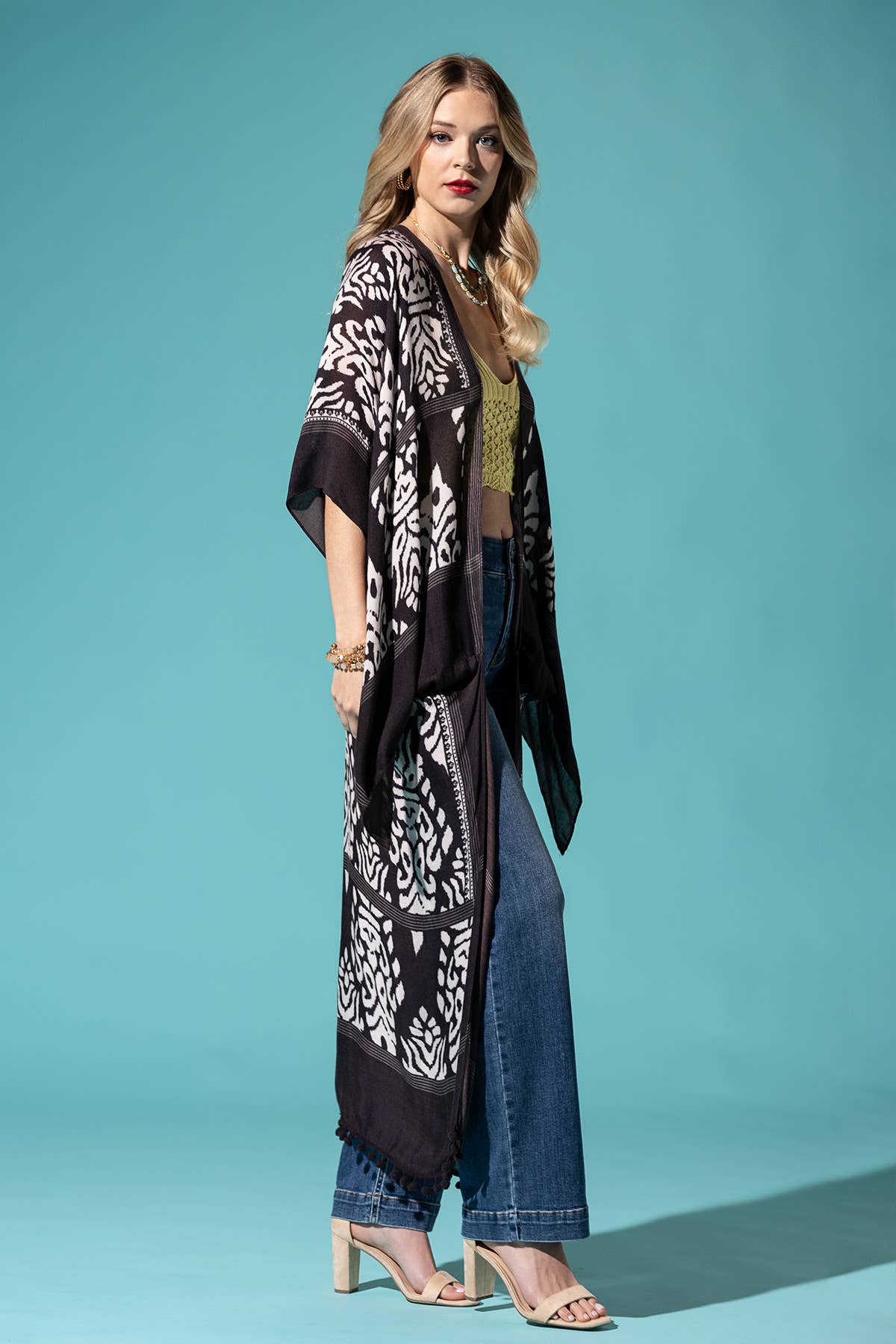 Urbanista - Damask Print Kimono with Sleeves: Mustard / OS