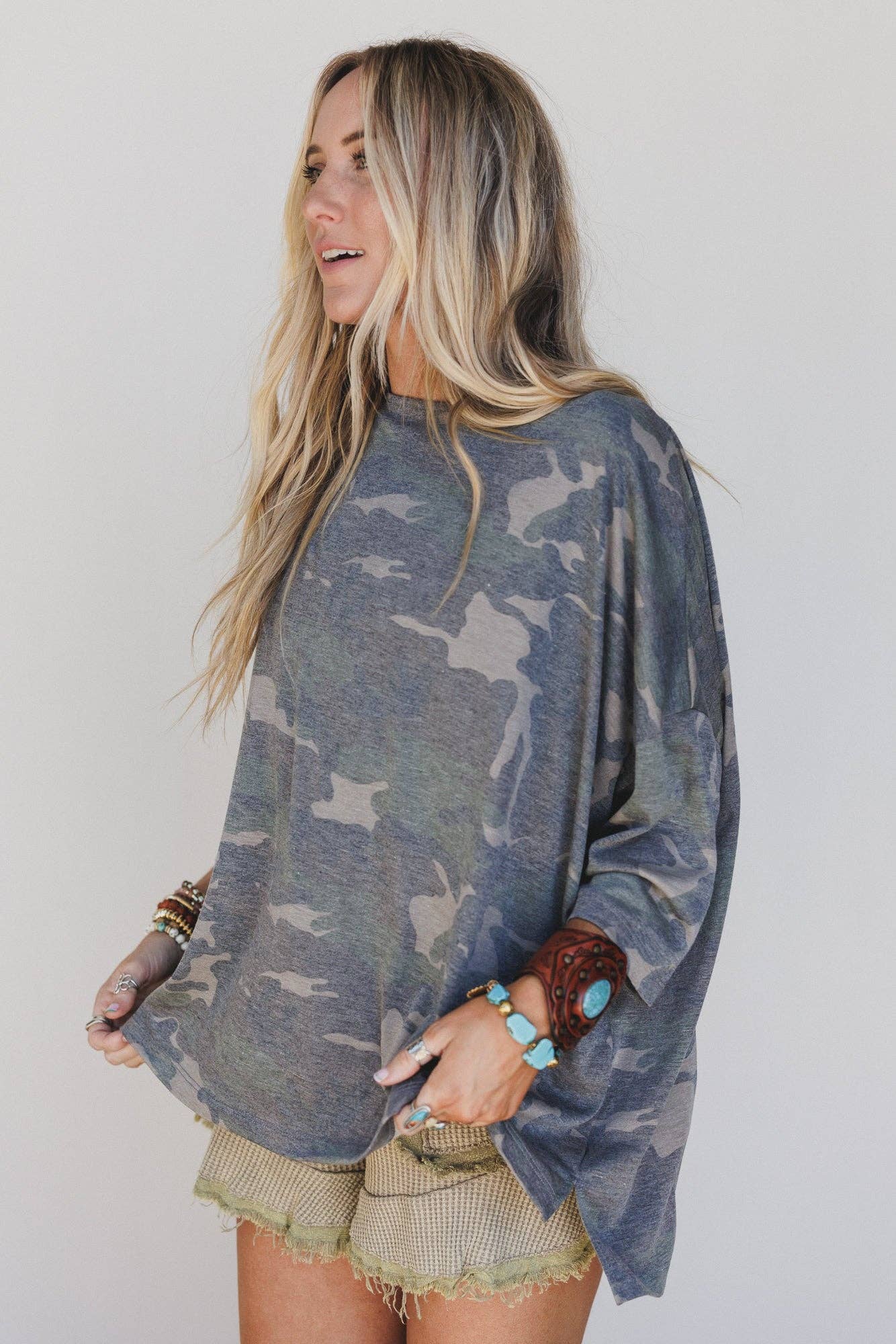 Three Bird Nest - Country Girl Camo Top - Olive: Green / M