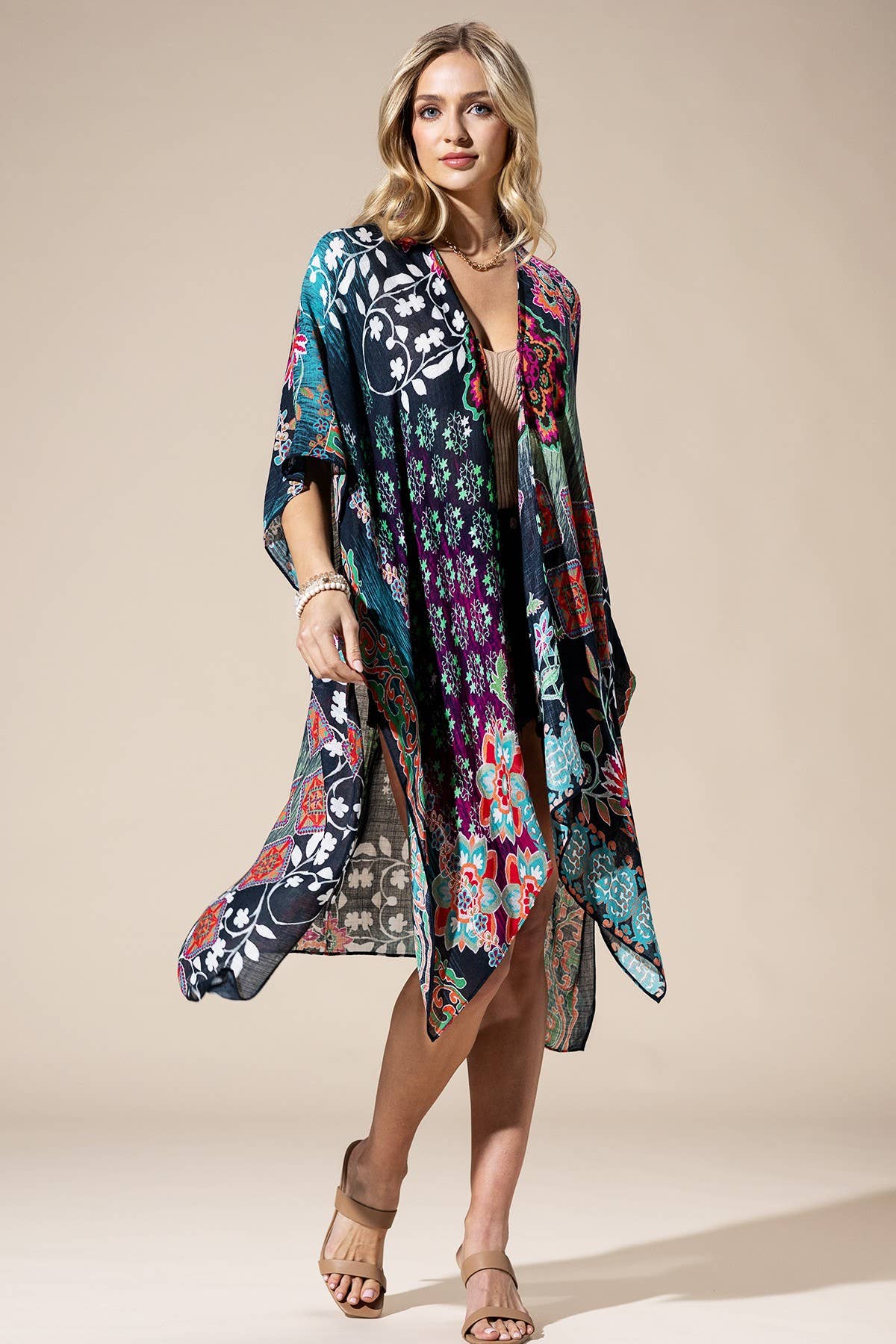 Urbanista - Midnight Mosaic Viscose Kimono: MULTI / OS