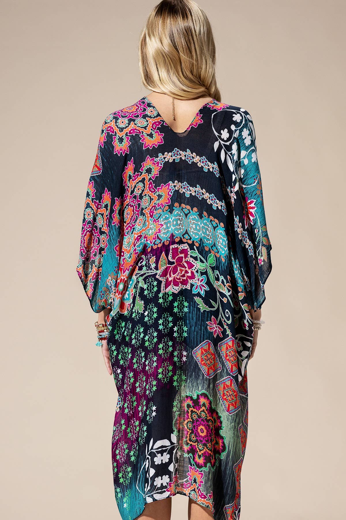 Urbanista - Midnight Mosaic Viscose Kimono: MULTI / OS