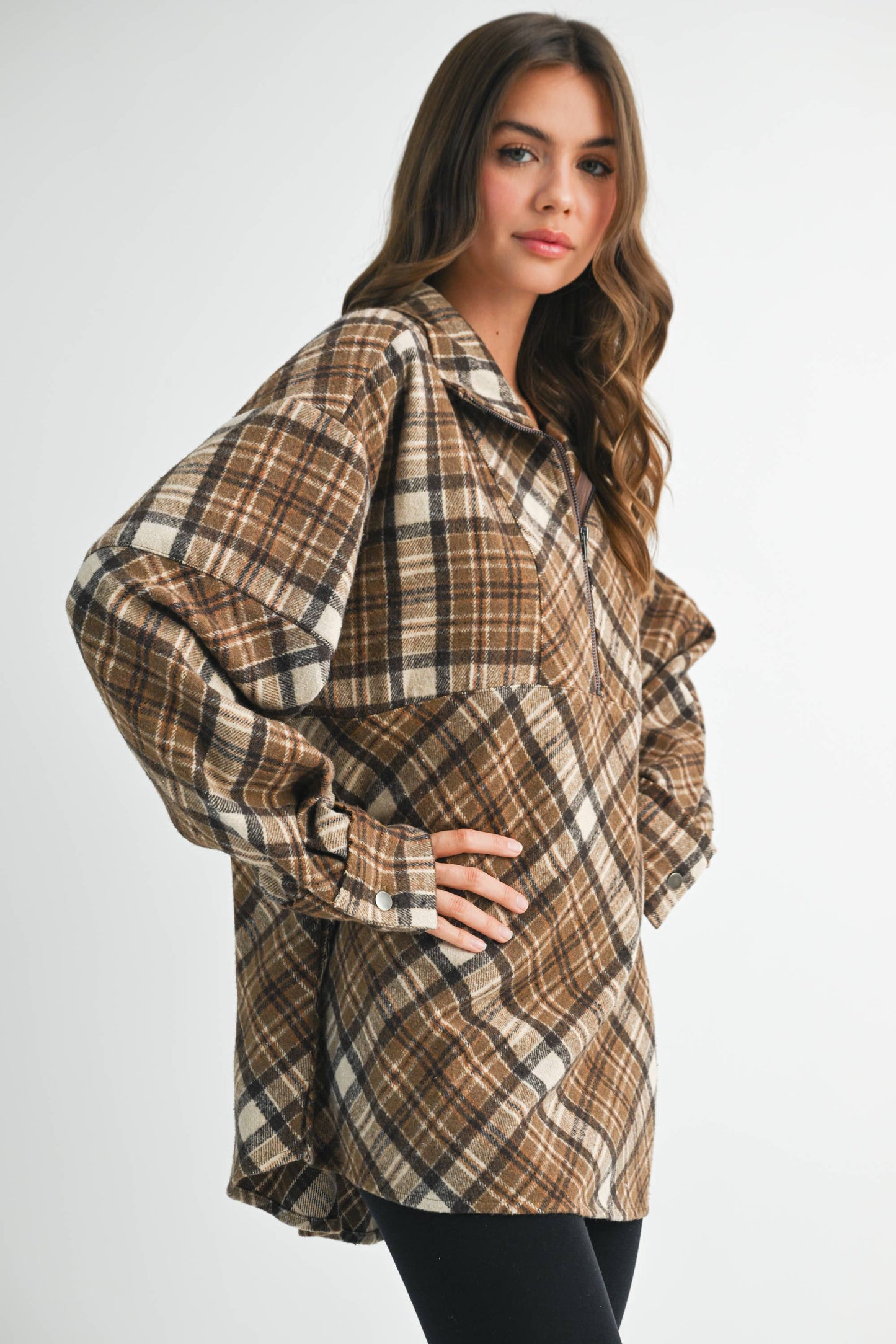 AEMI + CO - 8421EK Mya Plaid Pullover 1: Chocolate / Contemporary