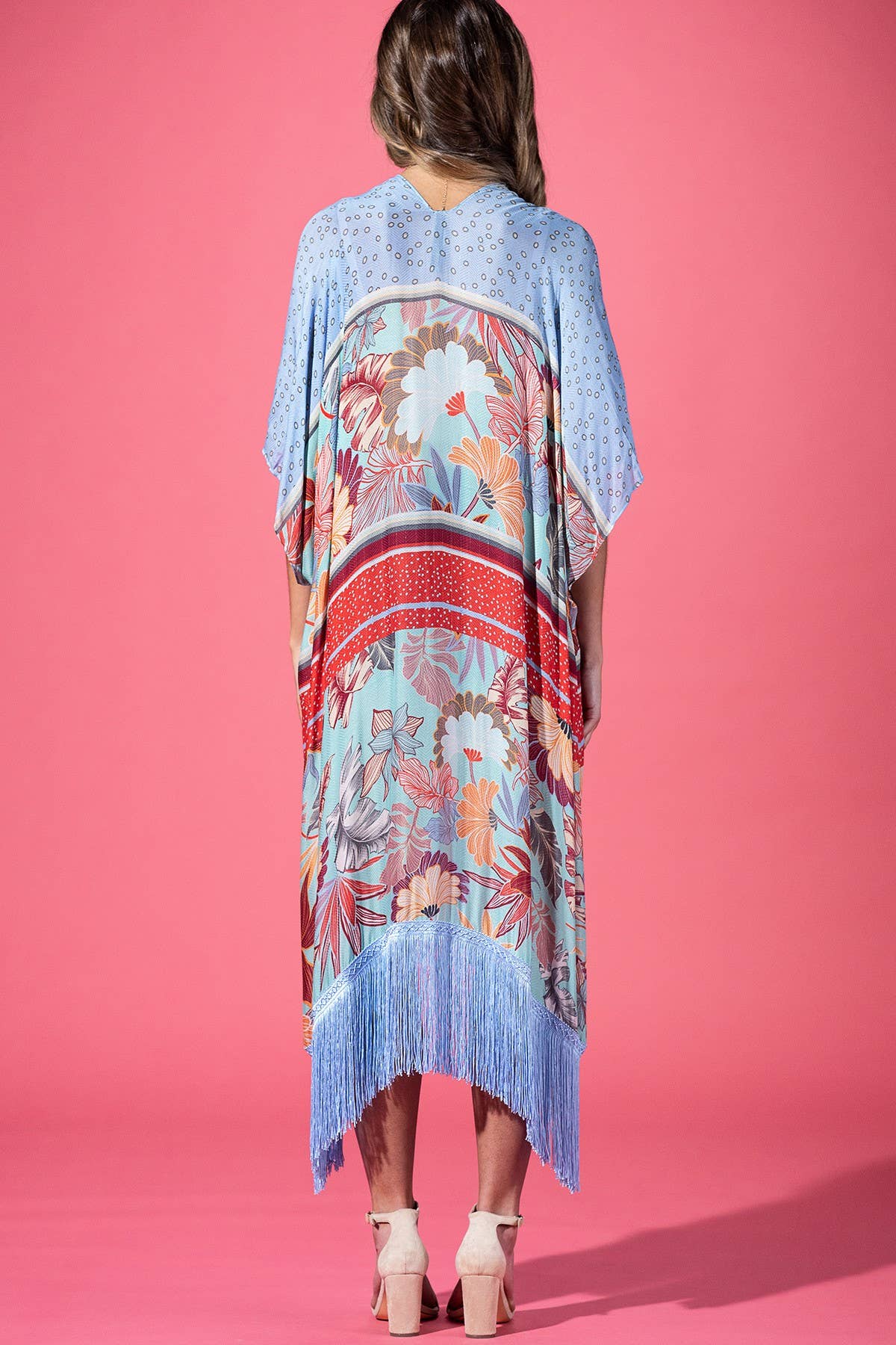 Urbanista - Cerulean Reef Fringed Kimono: 41-Azule Bloom / OS