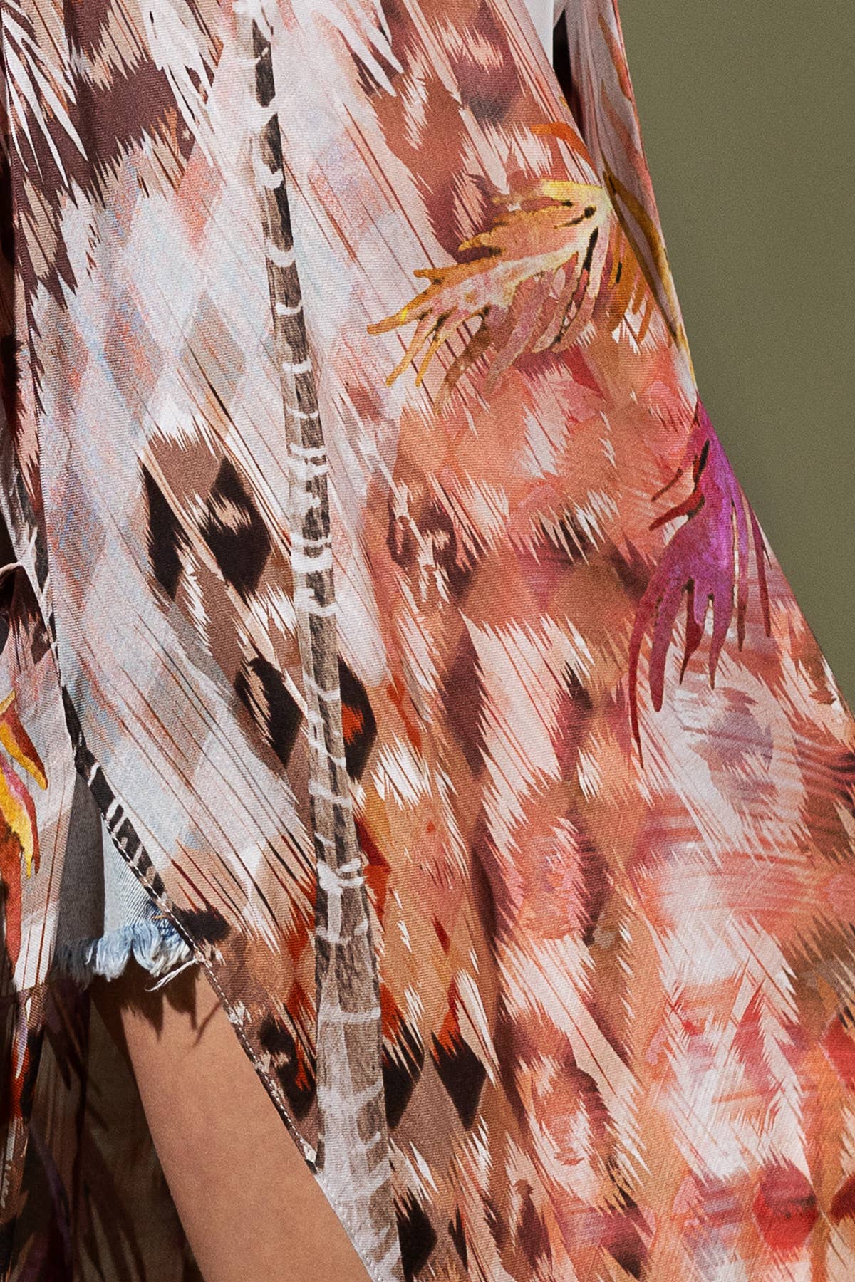 Urbanista - Sarah Kimono: Sarah / OS