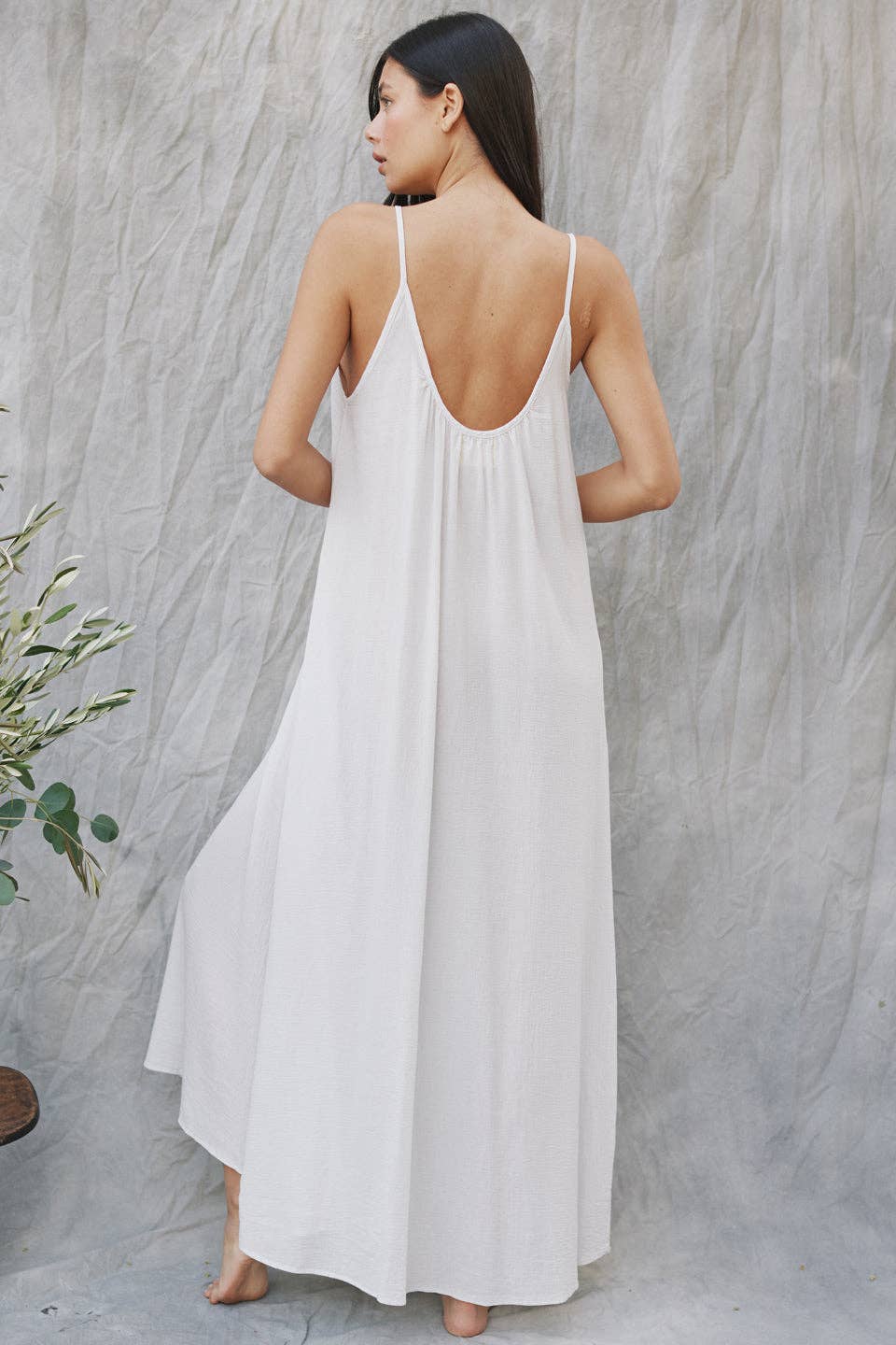 9seed - TULUM low back maxi in core cotton: White / OS