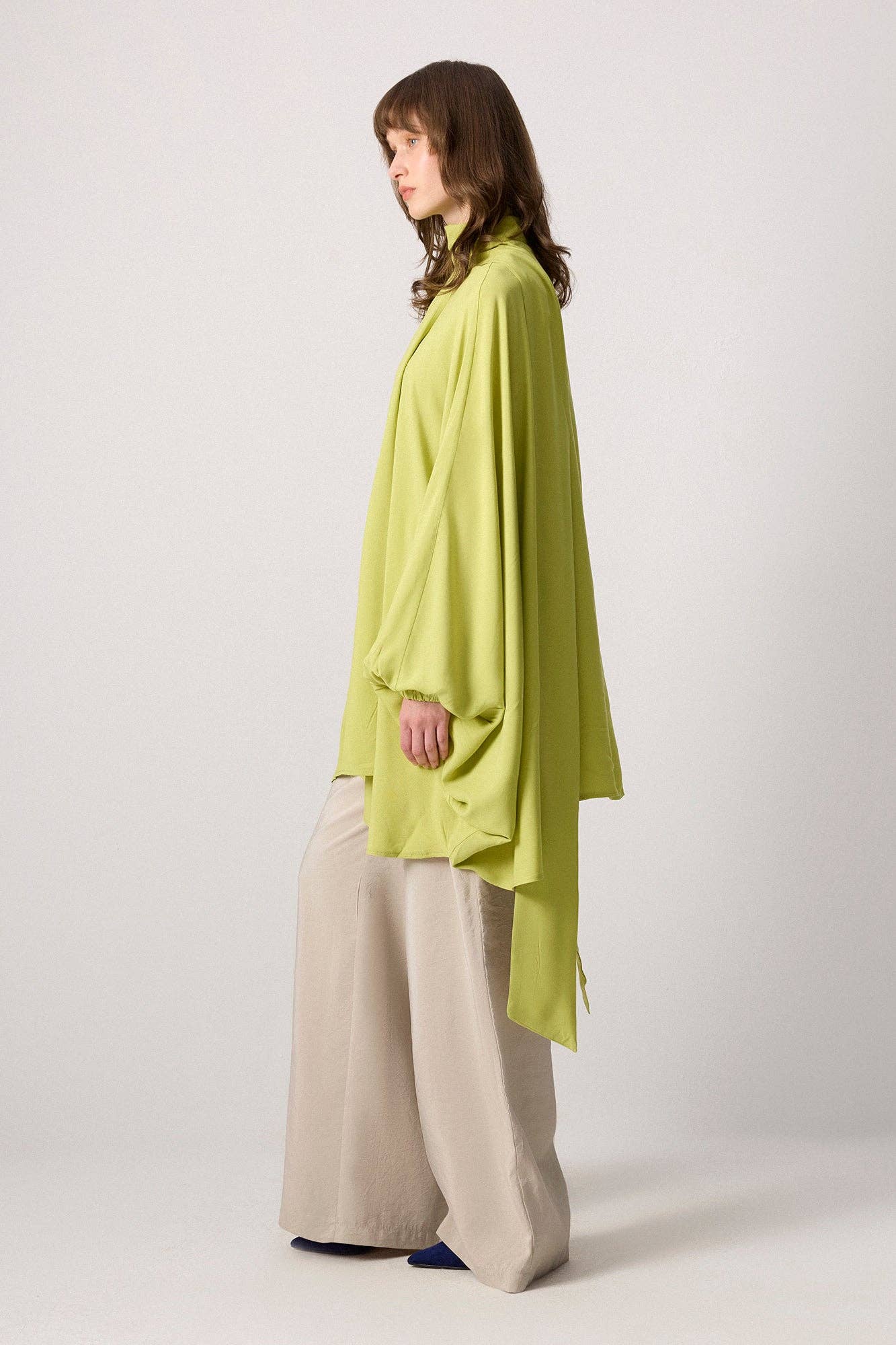 Touché Privé - DRAPED TURTLENECK VISCOSE KIMONO TOP: Olive / Standart / OS