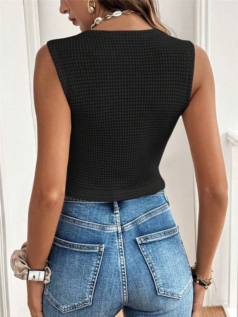 Rosa Clothing - Textured waistcoat Buttoned tank top vest: Black