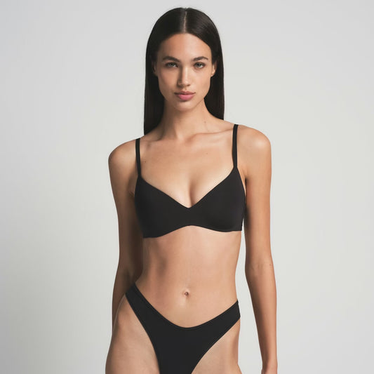 Skims Wireless Form Push-Up Plunge | 34C