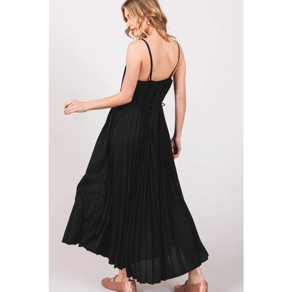 LARA DAISY INC - Pleated Camisole Midi Dress: Black
