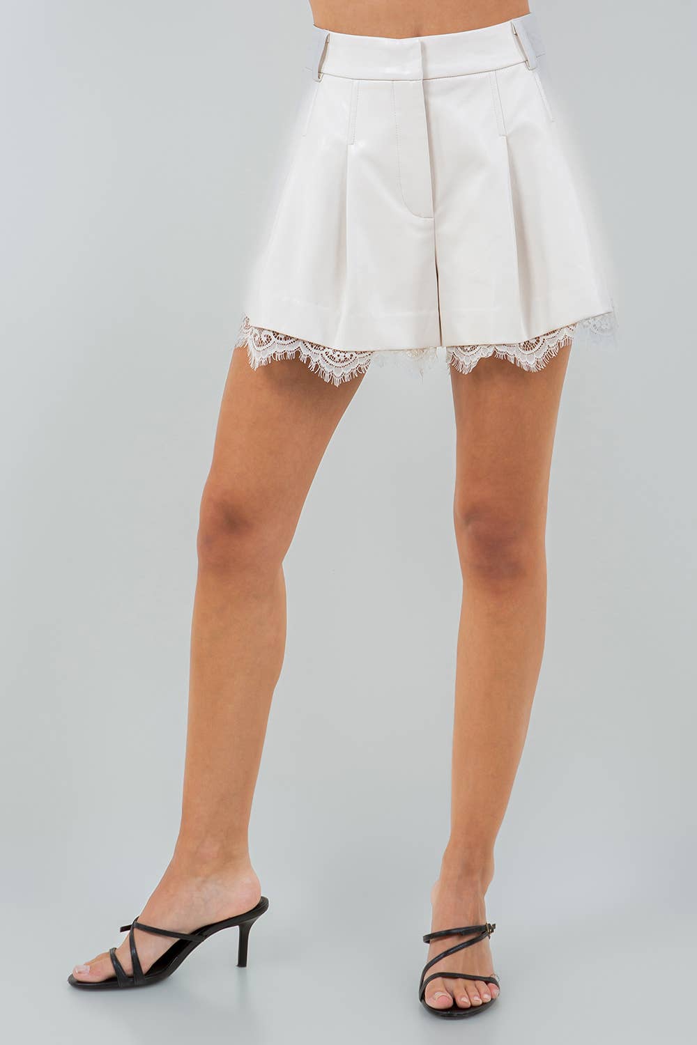 Whiteroom+Cactus - LACE TRIMMED FAUX LEATHER SHORTS  White Black