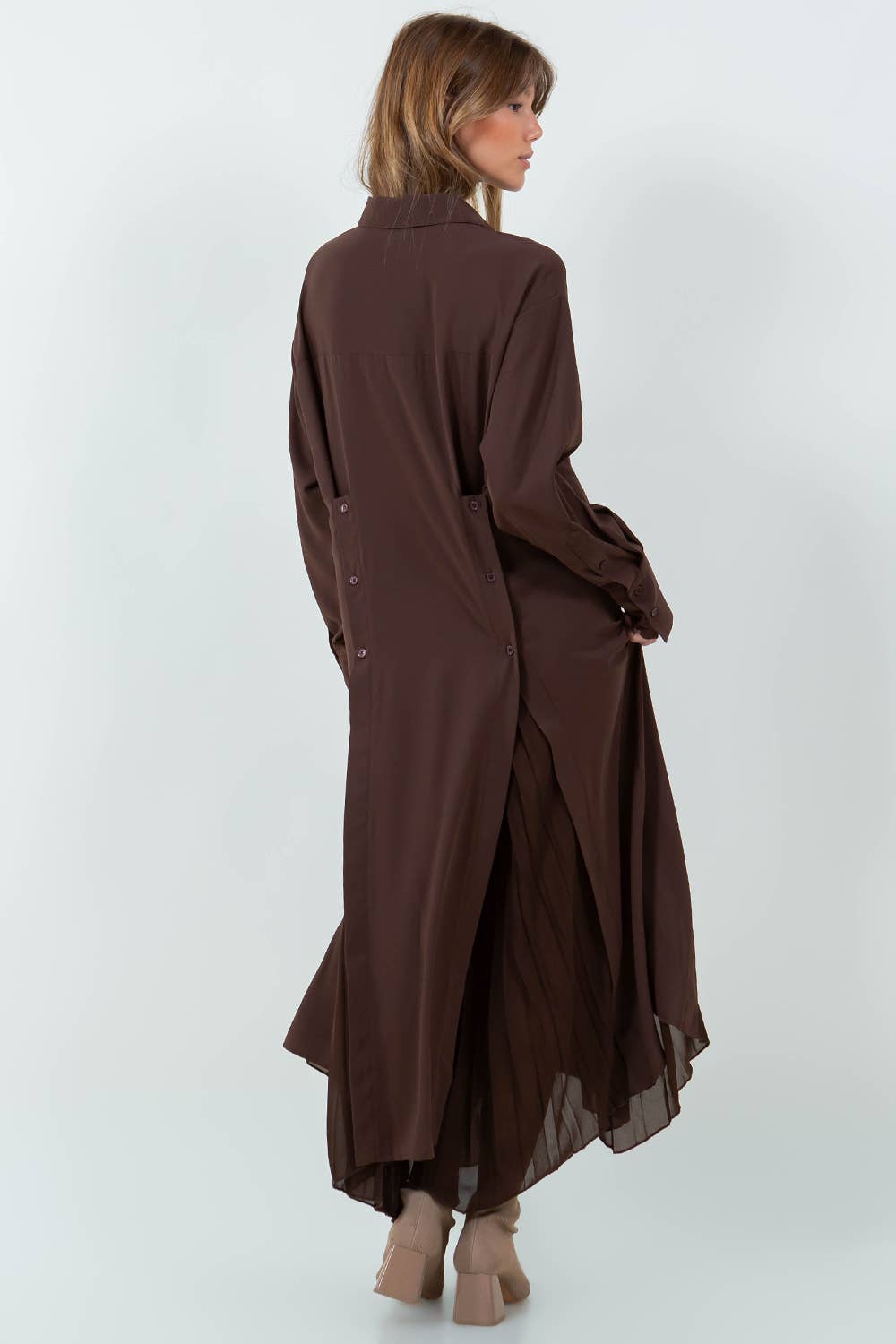 Whiteroom+Cactus - PLEATING DETAILED MULTI BUTTON WEAR SHIRT DRESS - BROWN: Brown / L
