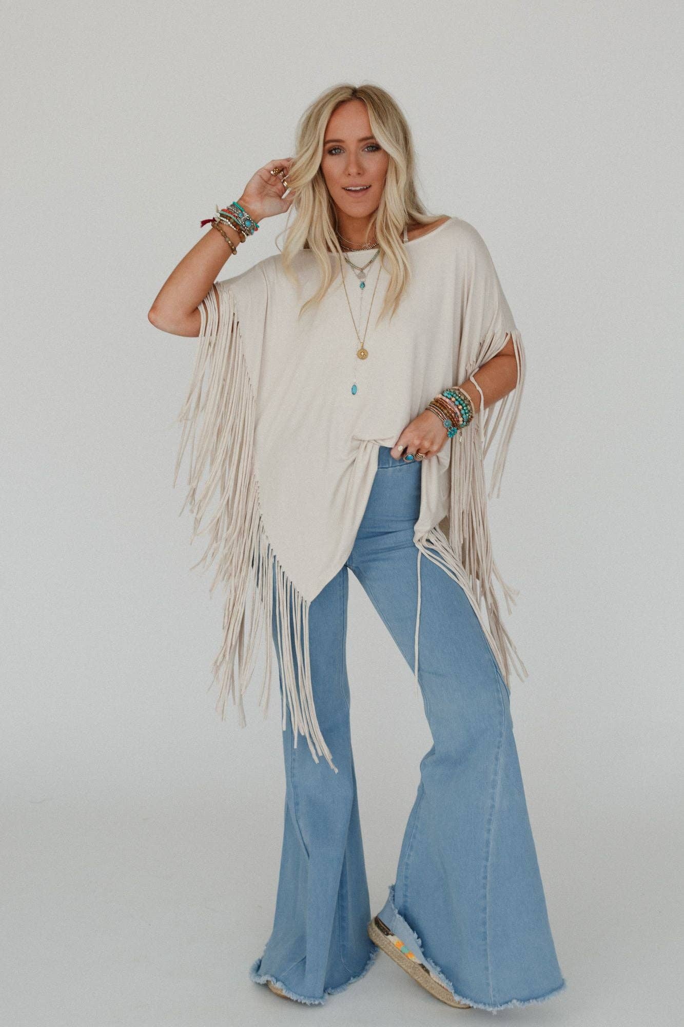 Three Bird Nest - Western Showstopper Fringe Top - Oat: S